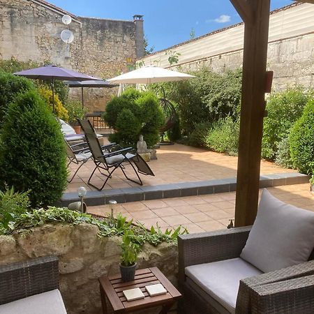 Le Patio Chambres Et Tables D'Hotes La Tour-Blanche Экстерьер фото
