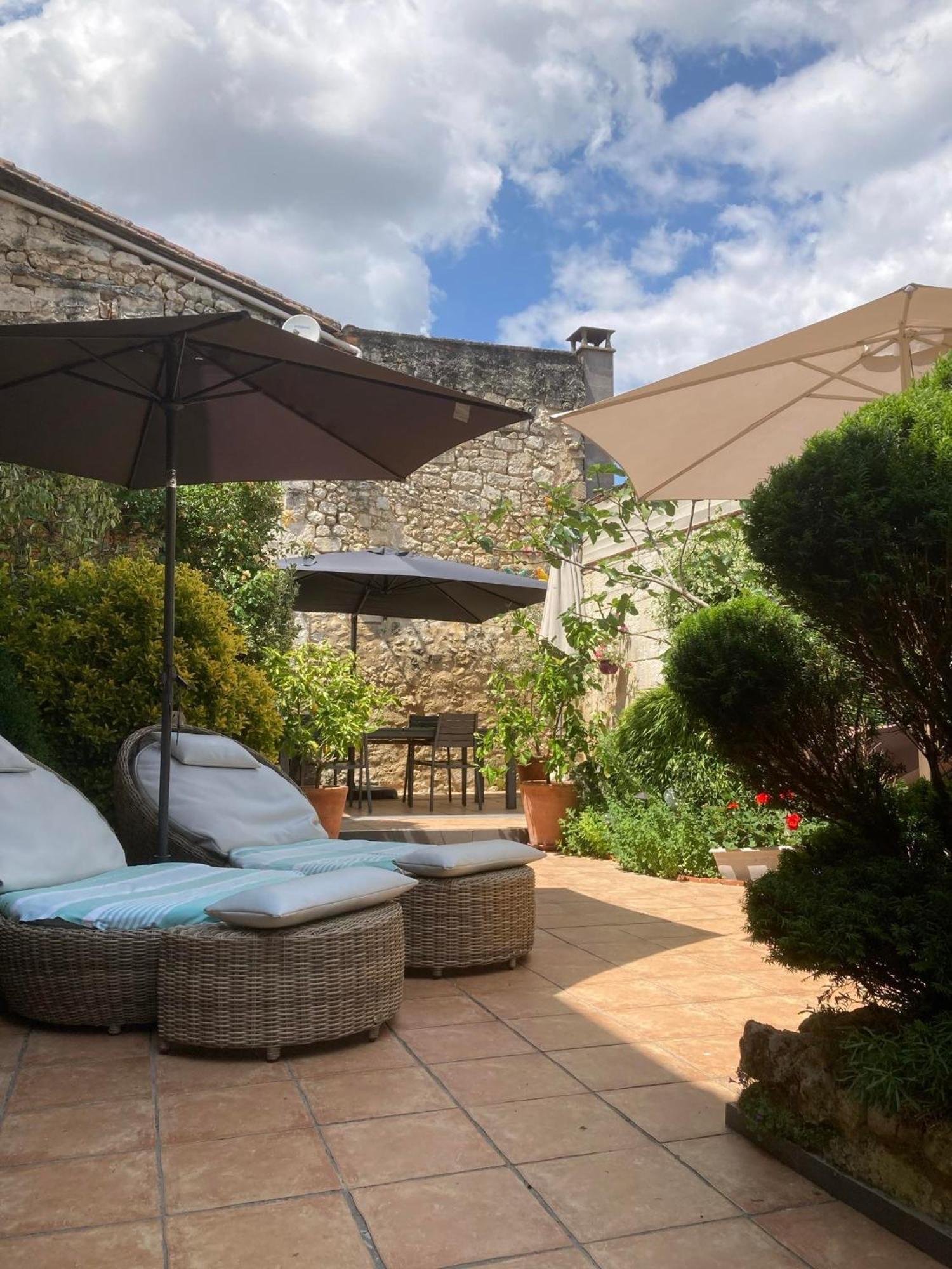 Le Patio Chambres Et Tables D'Hotes La Tour-Blanche Экстерьер фото